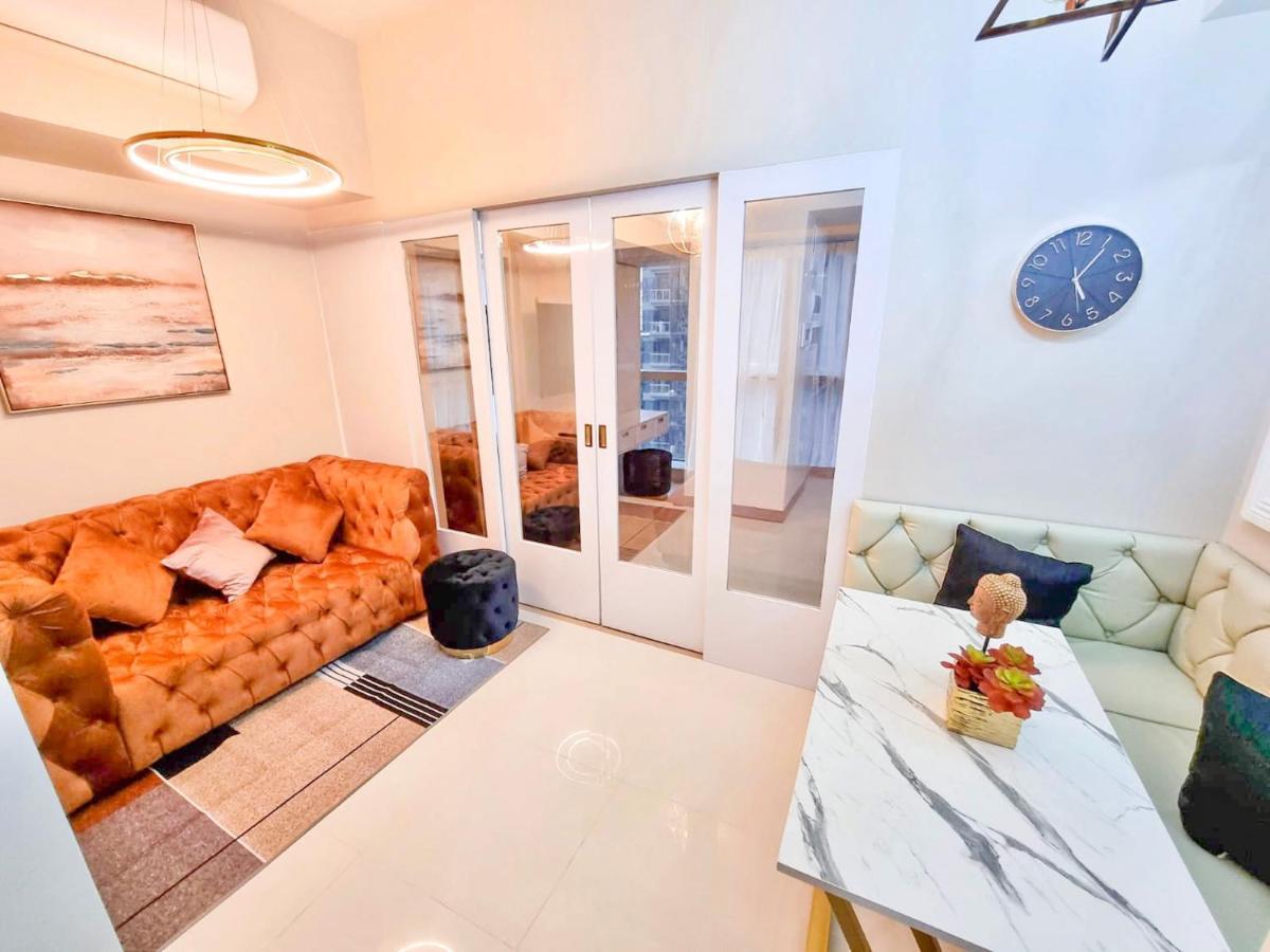 タギッグ Modern 1Br In Uptown Bgcアパートホテル エクステリア 写真