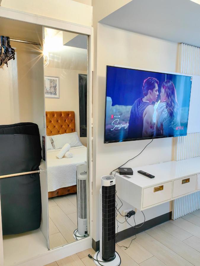 タギッグ Modern 1Br In Uptown Bgcアパートホテル エクステリア 写真